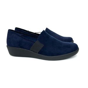 St. John's Bay Flex Form Pemba Faux Suede Navy Blue Slip On Shoes New Size 9.5W